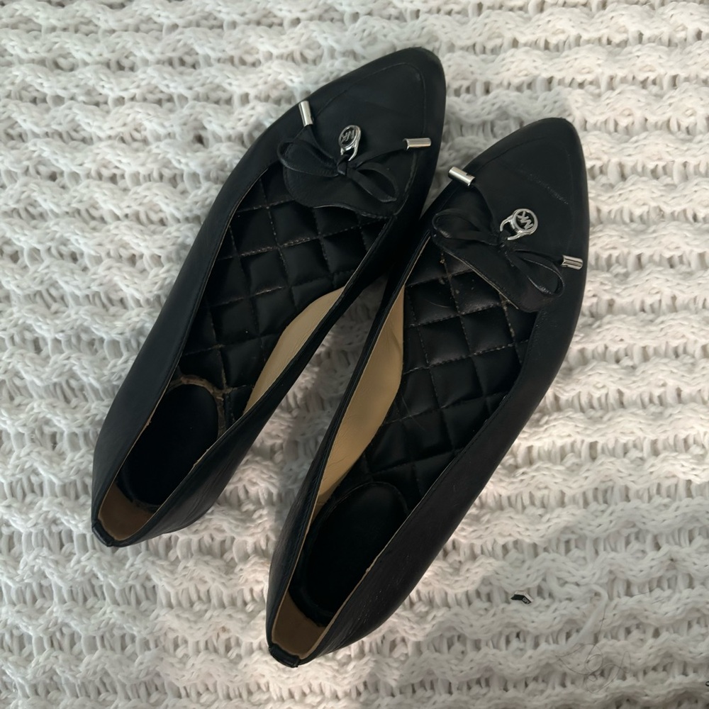 Michael Kors Black flats